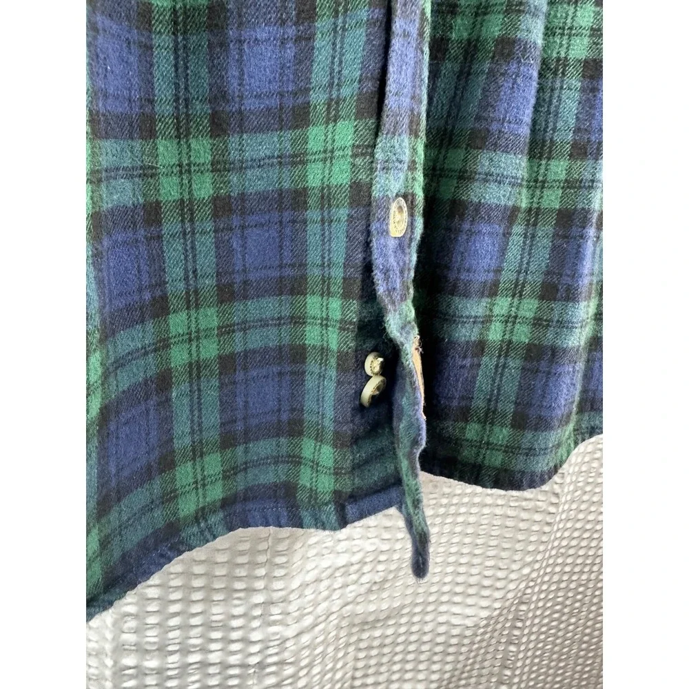 Legendary White Tails The Original Buck Camp Shirt LARGE Plaid‎ Corduroy cuffs